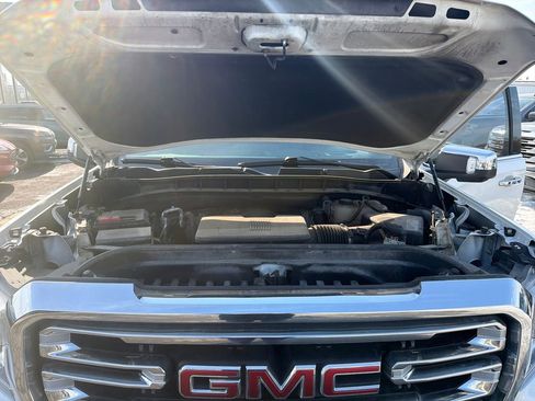 Used 2019 GMC Sierra 1500 SLT w/ SLT Premium Plus Package image 21