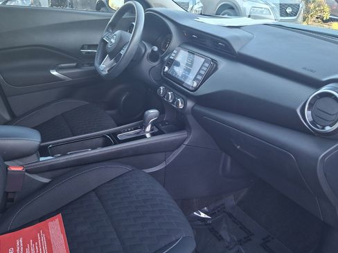 Certified 2023 Nissan Kicks SV image 22