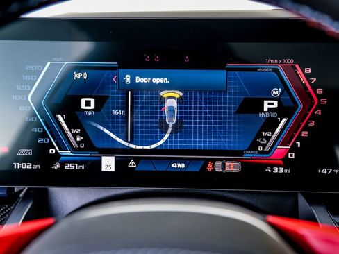 New 2026 BMW M5 Touring image 18