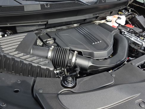 New 2026 Chevrolet Traverse RS image 22