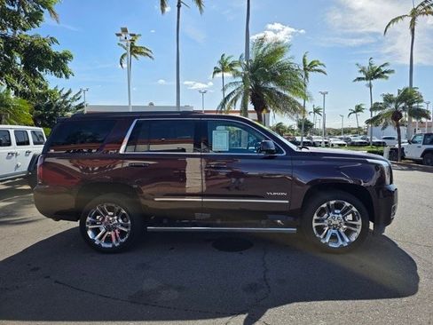 Used 2017 GMC Yukon SLT w/ Premium Edition image 6