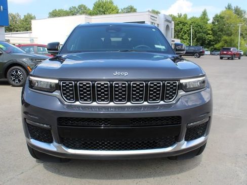 Used 2023 Jeep Grand Cherokee L Summit w/ Luxury Tech Group V AWD/4WD image 13