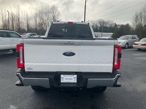 New 2026 Ford F250 Lariat w/ Chrome Package image 6