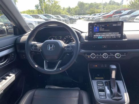 Used 2025 Honda CR-V Sport-L image 2