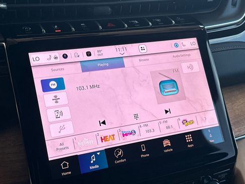 Used 2025 Jeep Grand Cherokee L Summit image 19