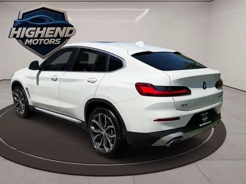 Used 2022 BMW X4 xDrive30i w/ Convenience Package AWD/4WD image 4