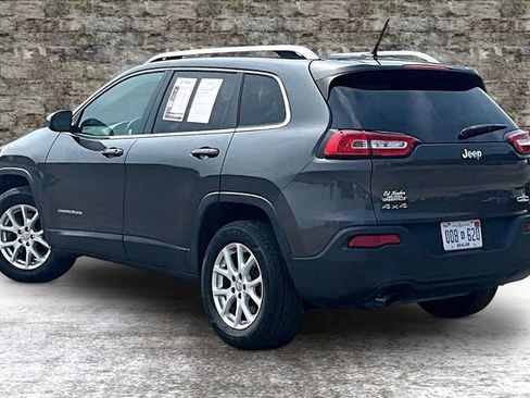 Used 2014 Jeep Cherokee Latitude AWD/4WD image 4