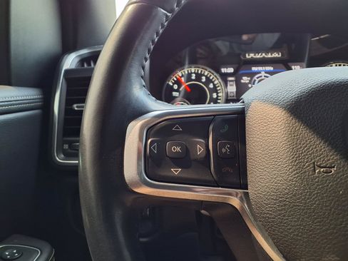 Used 2023 RAM 1500 Laramie AWD/4WD image 8