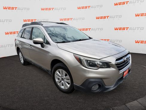 Used 2019 Subaru Outback 2.5i Premium AWD/4WD image 7