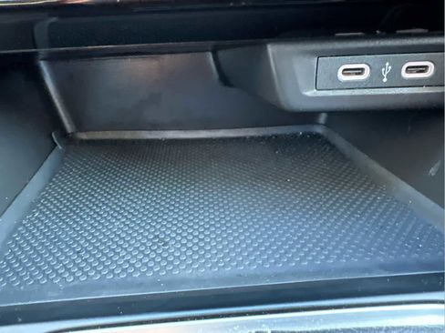 Certified 2025 Volkswagen Jetta S image 36