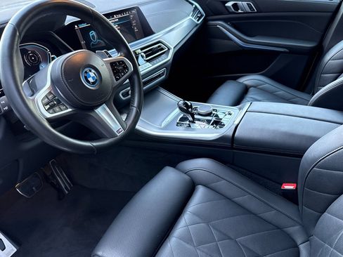 Certified 2023 BMW X5 xDrive45e w/ M Sport Package image 11