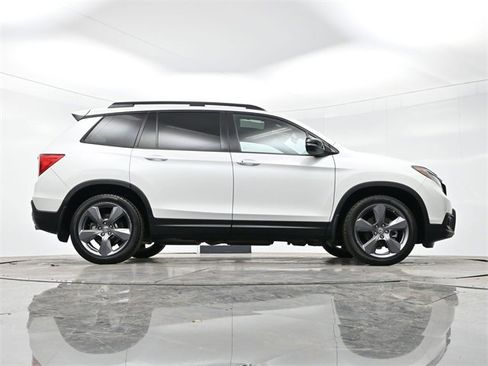 Used 2020 Honda Passport Touring image 38