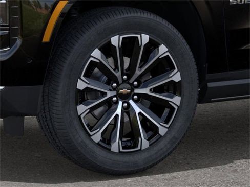 New 2026 Chevrolet Suburban High Country w/ LPO, Illumination Package image 9