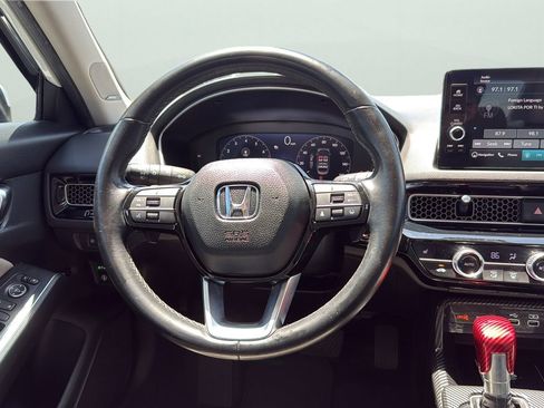 Used 2024 Honda Civic Touring image 12