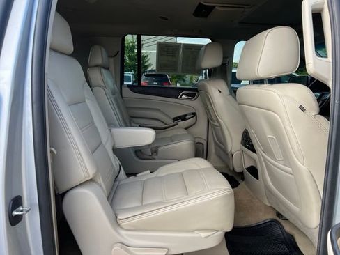 Used 2016 GMC Yukon XL Denali w/ Open Road Package RWD image 20