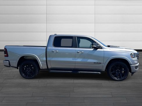 Used 2021 RAM 1500 Laramie AWD/4WD image 3