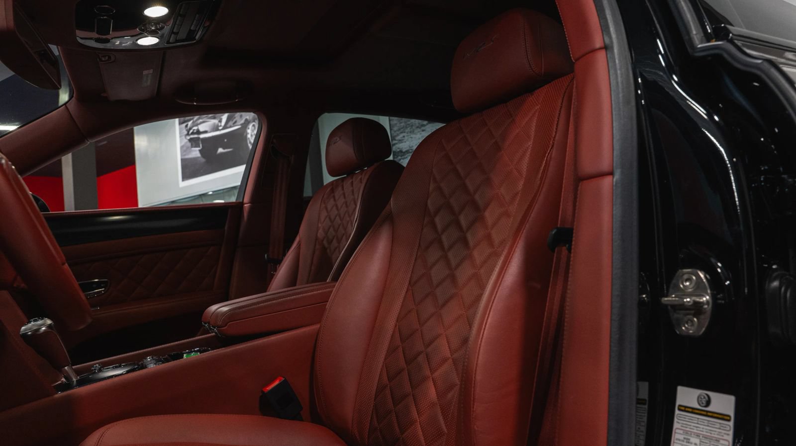 Used 2018 Bentley Flying Spur S W12 AWD/4WD image 18