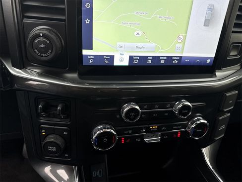 Used 2022 Ford F150 XLT w/ Equipment Group 302A High image 29