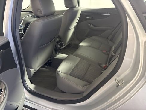 Used 2019 Chevrolet Impala LS image 21