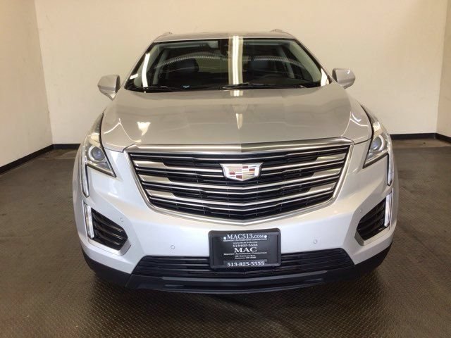 Used 2017 Cadillac XT5 Luxury w/ Driver Awareness Package AWD/4WD image 3