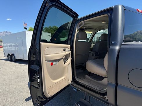 Used 2003 GMC Sierra 2500 SLT w/ SLT Preferred Equipment Group AWD/4WD image 27