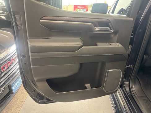Certified 2025 GMC Sierra 1500 SLT w/ SLT Premium Plus Package image 10