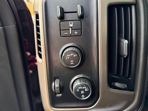 Used 2018 GMC Sierra 1500 Denali w/ Denali Ultimate Package AWD/4WD image 14