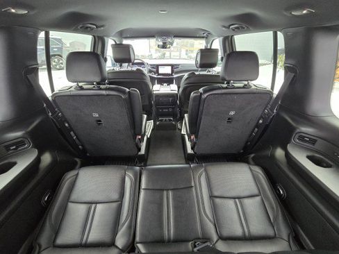 Used 2024 Jeep Wagoneer Series III image 13