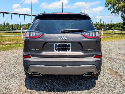 Used 2019 Jeep Cherokee Limited AWD/4WD image 6