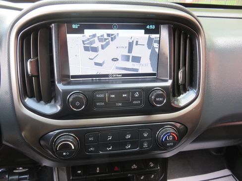 Used 2016 Chevrolet Colorado Z71 AWD/4WD image 18
