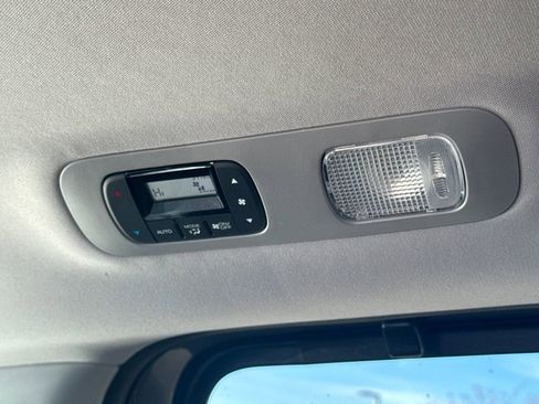 Used 2024 Honda Odyssey EX-L image 33