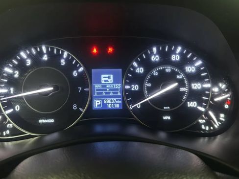 Used 2018 Nissan Armada Platinum RWD image 11