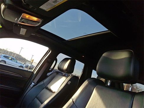 Used 2021 Jeep Grand Cherokee Limited w/ Quick Order Package 2GK 80th image 17