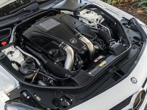 Used 2015 Mercedes-Benz SL 550 image 30