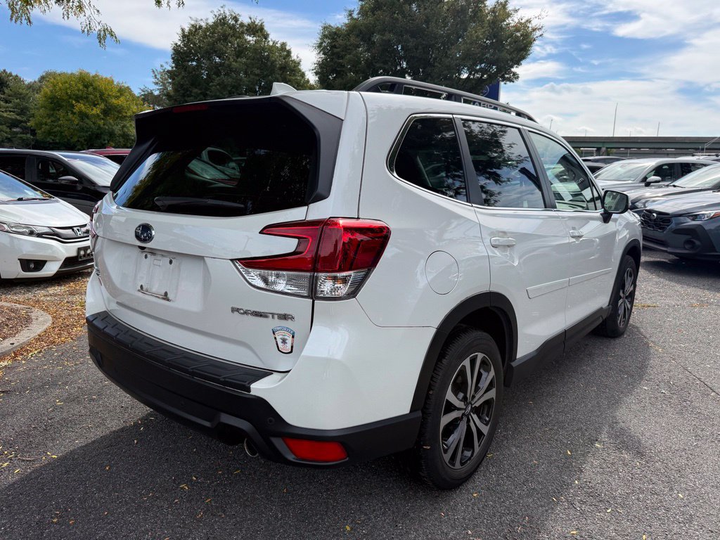 Certified 2023 Subaru Forester Limited AWD/4WD image 6