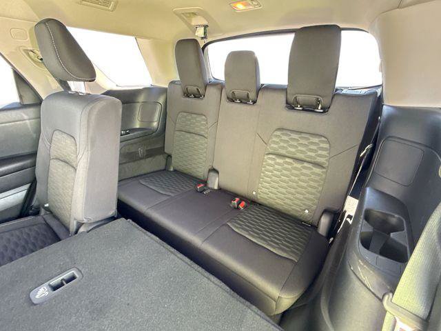 Used 2024 Nissan Pathfinder S FWD image 25