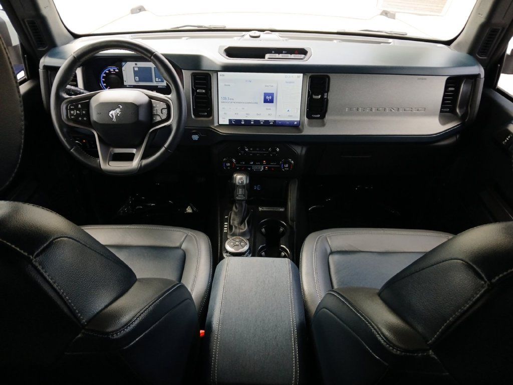 Used 2024 Ford Bronco Outer Banks AWD/4WD image 20