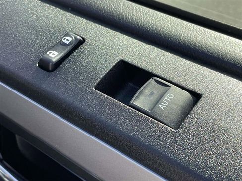 Used 2022 Toyota 4Runner SR5 image 13