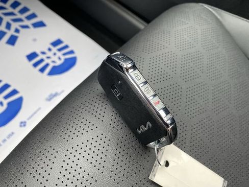 New 2026 Kia Seltos SX w/ SX Sunroof Package image 34