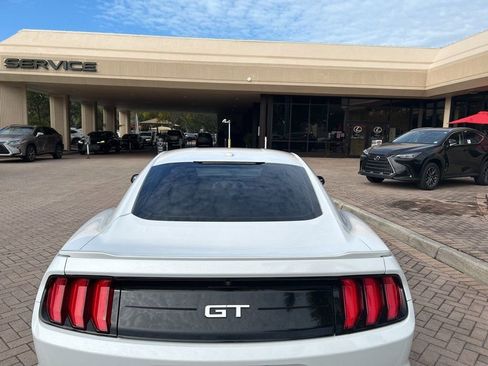 Used 2019 Ford Mustang GT image 4