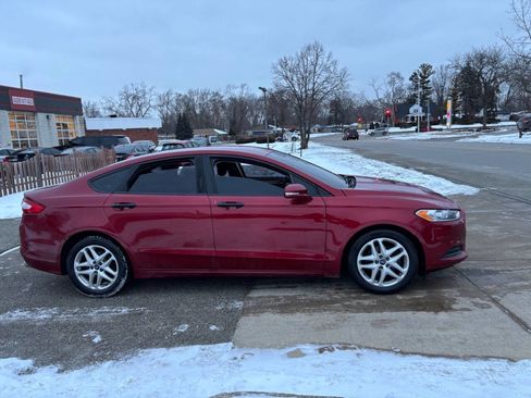 Used 2014 Ford Fusion SE image 13