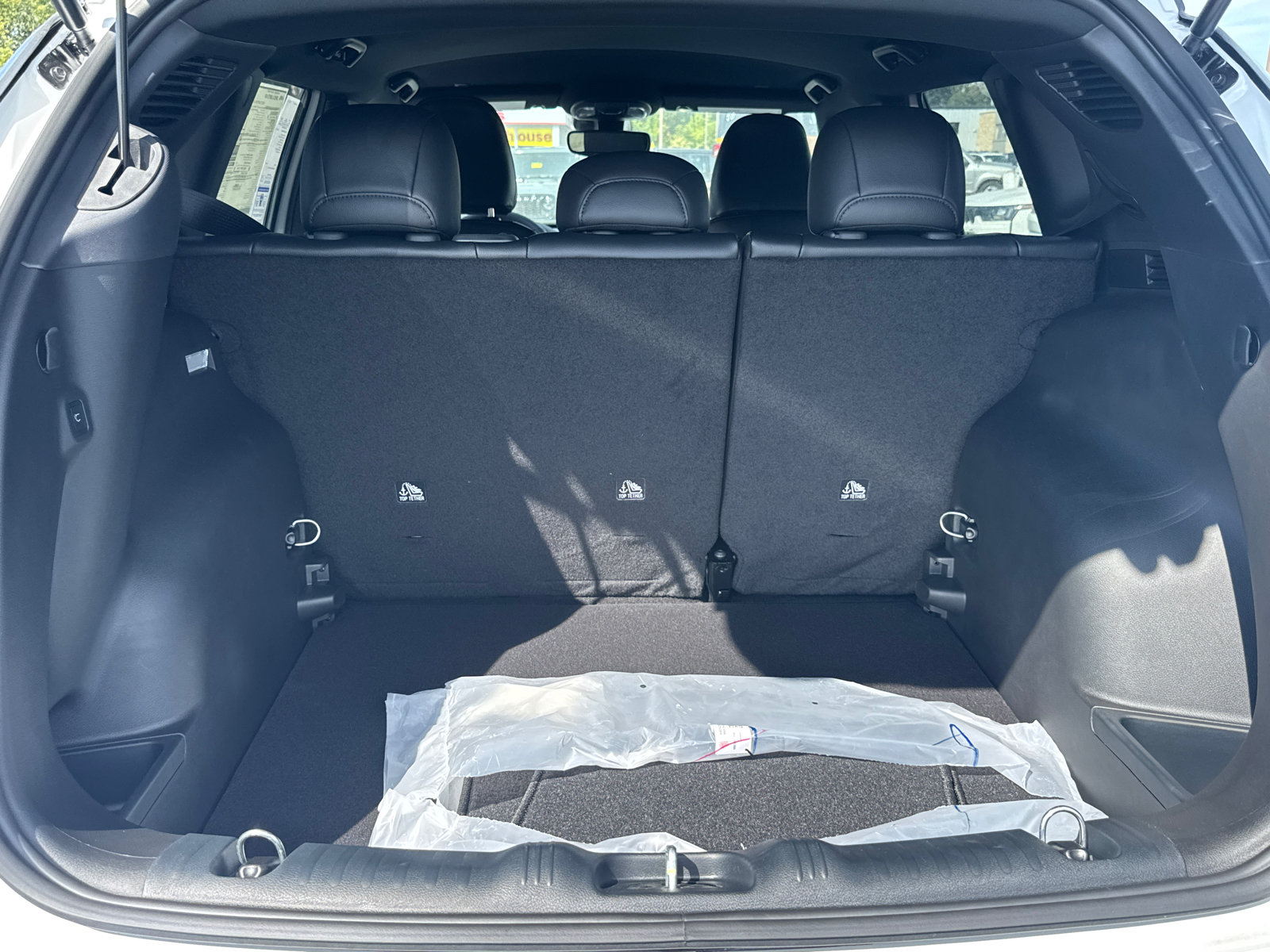 New 2026 Jeep Compass Limited AWD/4WD image 18