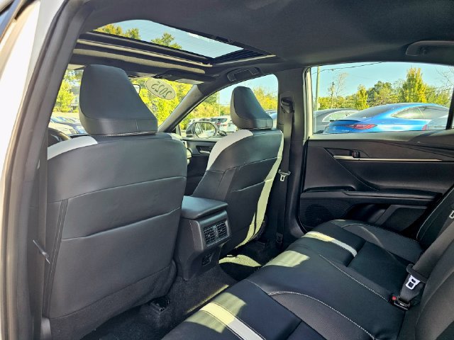 Used 2025 Toyota Camry SE w/ Multimedia Upgrade Package FWD image 25