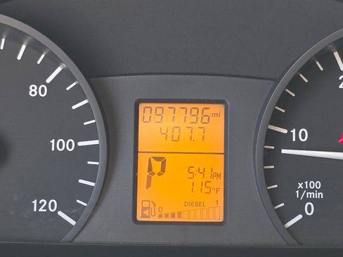 Used 2016 Mercedes-Benz Sprinter 3500 image 14