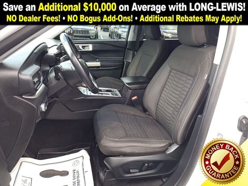 Used 2021 Ford Explorer XLT image 13