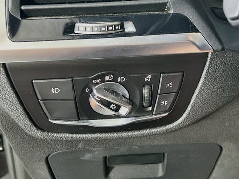 Used 2020 BMW X3 xDrive30i AWD/4WD image 10