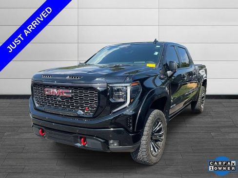Used 2023 GMC Sierra 1500 AT4 w/ AT4 Premium Package AWD/4WD image 5