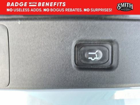 Used 2025 Ford Expedition Platinum w/ Stealth Performance Package AWD/4WD image 19