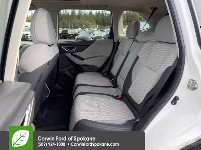 Used 2019 Subaru Forester Premium w/ All-Weather Package AWD/4WD image 11