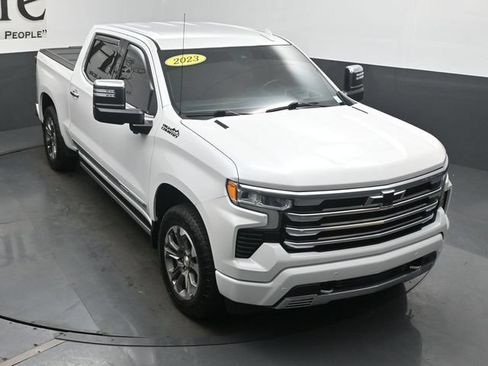 Used 2023 Chevrolet Silverado 1500 High Country w/ Technology Package AWD/4WD image 47